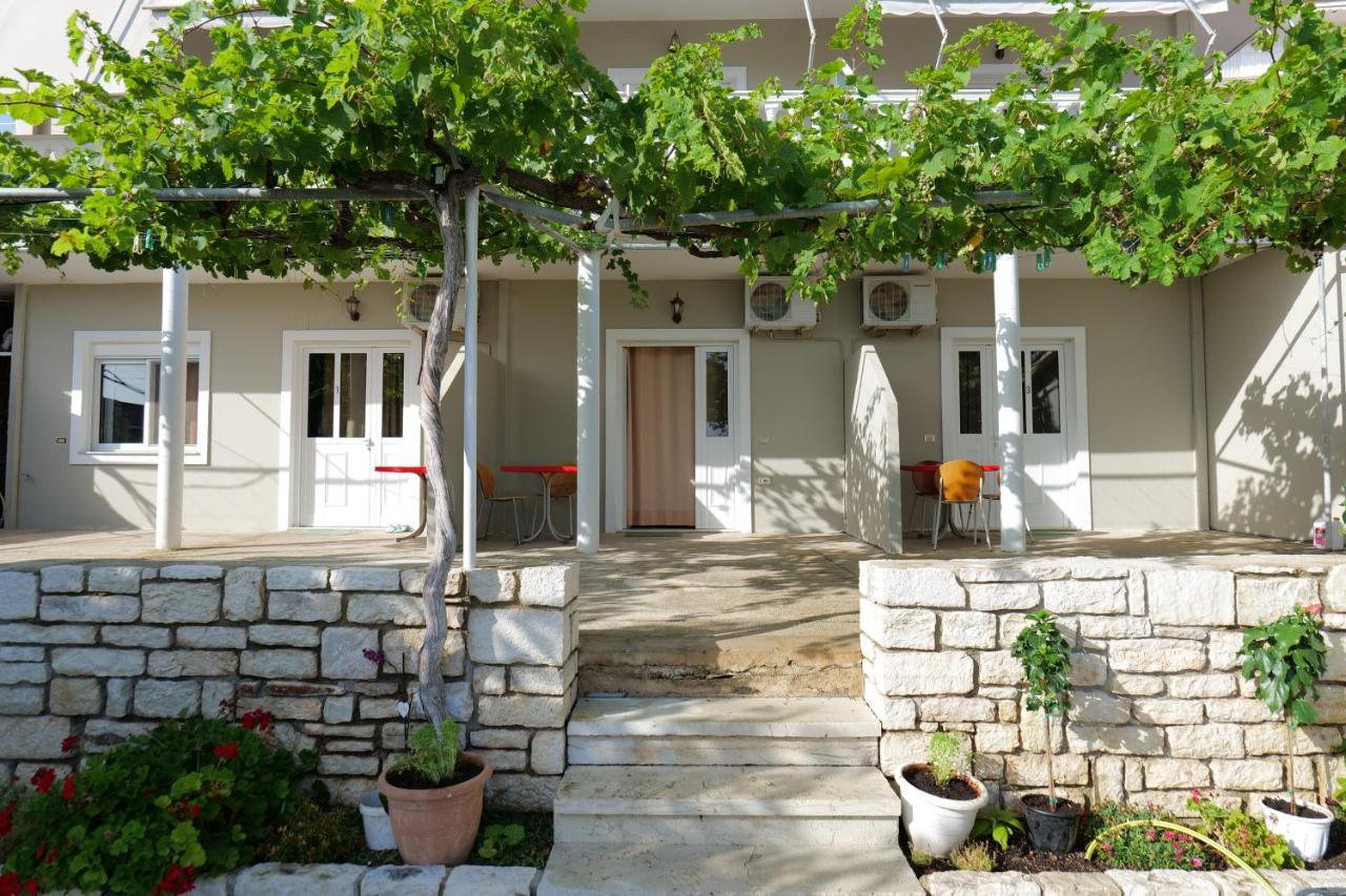 Villa Gjika Qeparo Exterior foto